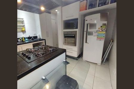 Apartamento à venda com 70m², 2 quartos e sem vaga