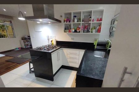 Apartamento à venda com 70m², 2 quartos e sem vaga