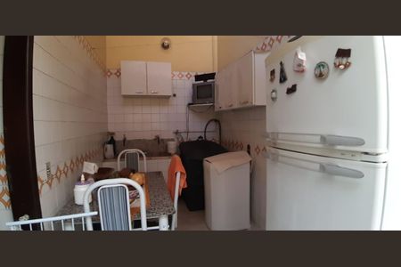 Casa à venda com 4 quartos, 250m² em São João Batista, Belo Horizonte