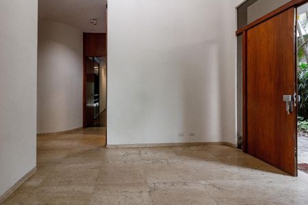 Casa à venda com 450m², 5 quartos e 4 vagas