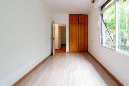 Casa à venda com 450m², 5 quartos e 4 vagas
