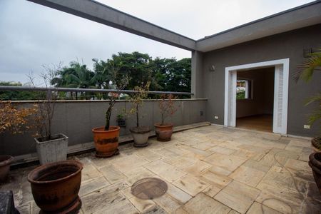 Casa à venda com 450m², 5 quartos e 4 vagas