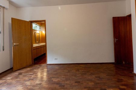 Casa à venda com 5 quartos, 450m² em Pacaembu, São Paulo