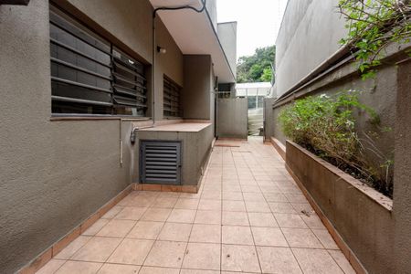Casa à venda com 450m², 5 quartos e 4 vagas