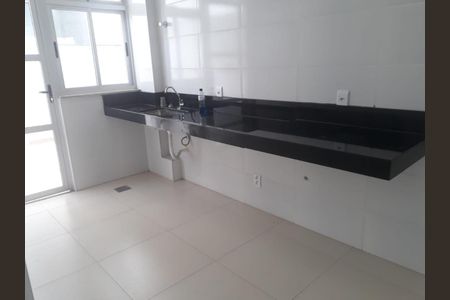 Apartamento à venda com 3 quartos, 62m² em Candelária, Belo Horizonte