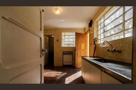 Casa à venda com 3 quartos, 240m² em Aclimação, São Paulo