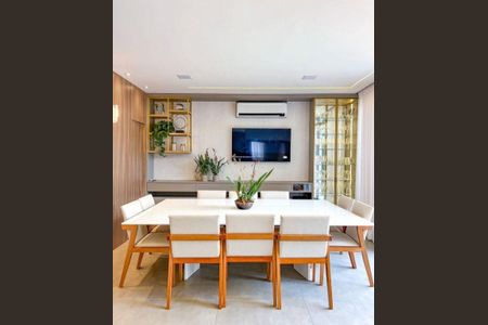 Casa à venda com 273m², 3 quartos e 4 vagas