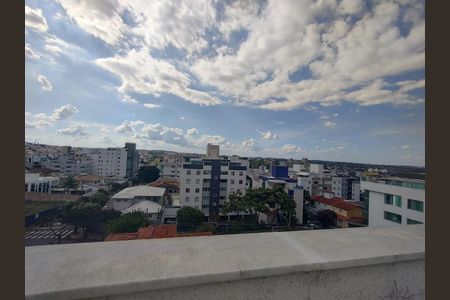 Apartamento à venda com 195m², 4 quartos e 2 vagas