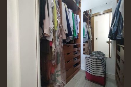 Apartamento à venda com 195m², 4 quartos e 2 vagas