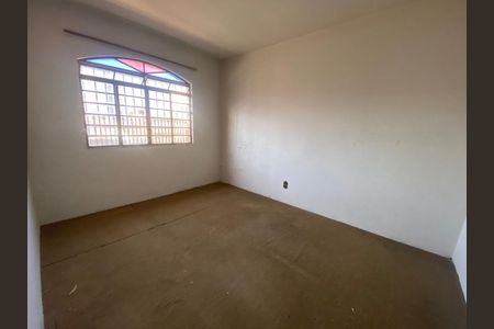 Casa à venda com 4 quartos, 160m² em Castelo, Belo Horizonte