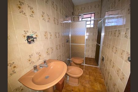 Casa à venda com 4 quartos, 160m² em Castelo, Belo Horizonte