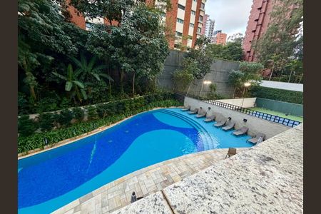 Apartamento à venda com 238m², 4 quartos e 4 vagas