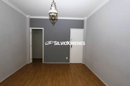 Apartamento à venda com 87m², 2 quartos e 1 vaga