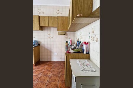 Casa à venda com 2 quartos, 180m² em Cidade Dutra, São Paulo