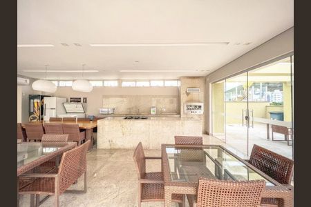 Apartamento à venda com 3 quartos, 98m² em Buritis, Belo Horizonte