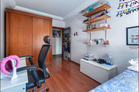 Apartamento à venda com 160m², 4 quartos e 2 vagas