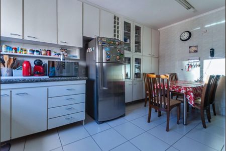 Apartamento à venda com 160m², 4 quartos e 2 vagas