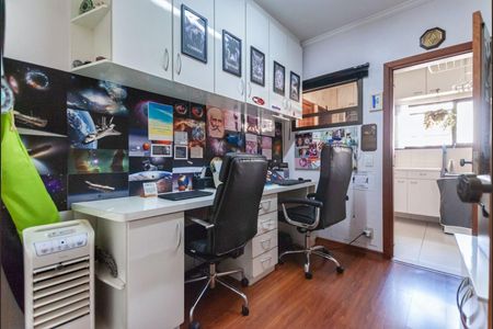 Apartamento à venda com 160m², 4 quartos e 2 vagas