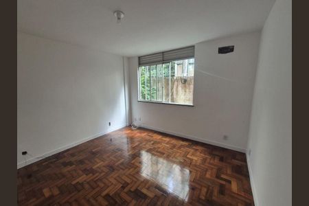 Apartamento à venda com 62m², 2 quartos e 1 vaga