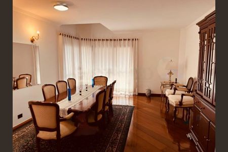 Apartamento à venda com 260m², 3 quartos e 3 vagas