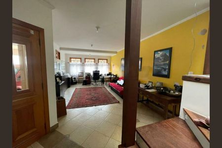 Casa à venda com 4 quartos, 457m² em Socorro, São Paulo