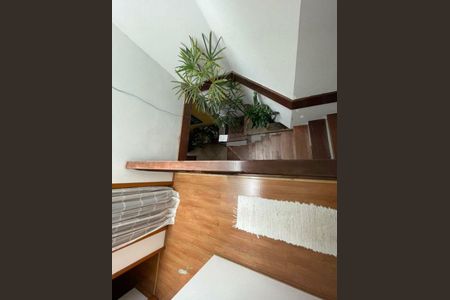 Casa à venda com 457m², 4 quartos e 6 vagas