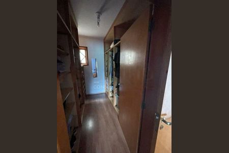 Casa à venda com 457m², 4 quartos e 6 vagas