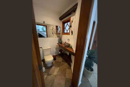 Casa à venda com 457m², 4 quartos e 6 vagas