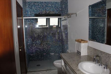 Casa à venda com 3 quartos, 226m² em Parque Colonial, São Paulo