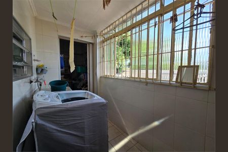 Casa à venda com 2 quartos, 110m² em Parque independência, São Paulo