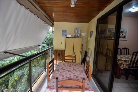 Apartamento para alugar com 100m², 3 quartos e 2 vagas Apartamento para alugar com 100m², 3 quartos e 2 vagasSala
