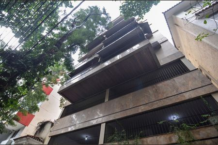 Apartamento para alugar com 100m², 3 quartos e 2 vagas Apartamento para alugar com 100m², 3 quartos e 2 vagasFachada