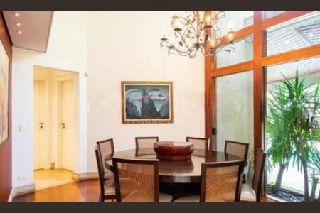 Casa à venda com 3 quartos, 441m² em Jardim Guedala, São Paulo