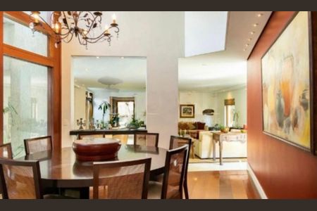Casa à venda com 3 quartos, 441m² em Jardim Guedala, São Paulo