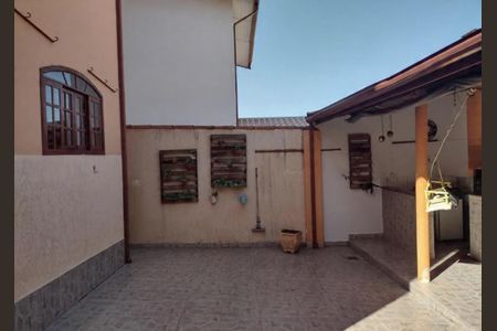 Foto 02 de casa à venda com 3 quartos, 160m² em Parque Residencial Vila União, Campinas