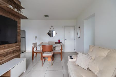 Apartamento para alugar com 3 quartos, 74m² em Tamboré, Barueri