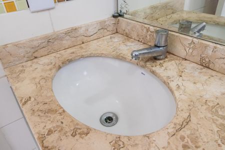 Apartamento para alugar com 74m², 3 quartos e 1 vaga