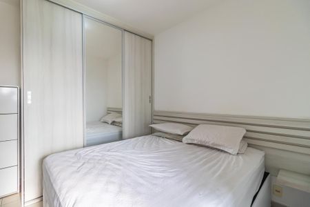 Apartamento para alugar com 74m², 3 quartos e 1 vaga