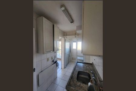 Foto 10 de apartamento à venda com 2 quartos, 64m² em Parque Imperial, São Paulo