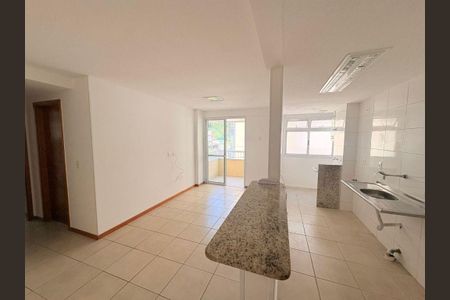 Apartamento à venda com 2 quartos, 65m² em Piratininga, Niterói