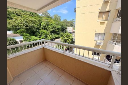 Apartamento à venda com 2 quartos, 65m² em Piratininga, Niterói