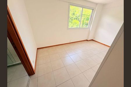 Apartamento à venda com 2 quartos, 65m² em Piratininga, Niterói