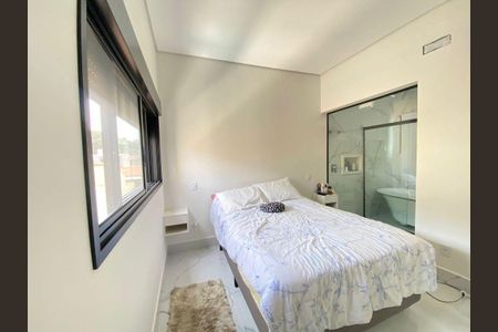 Casa à venda com 4 quartos, 244m² em Bosque dos Eucaliptos, Valinhos