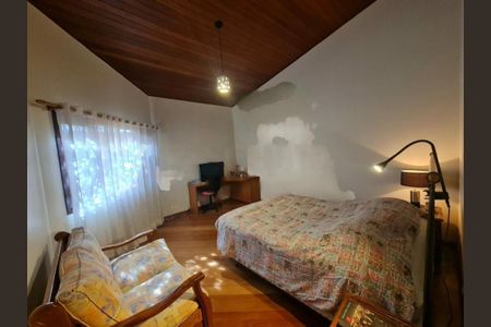 Casa à venda com 199m², 4 quartos e 3 vagas