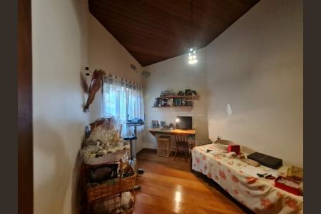 Casa à venda com 199m², 4 quartos e 3 vagas