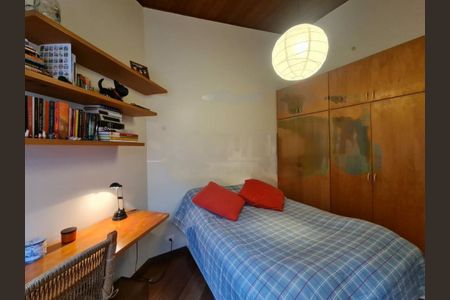 Casa à venda com 199m², 4 quartos e 3 vagas