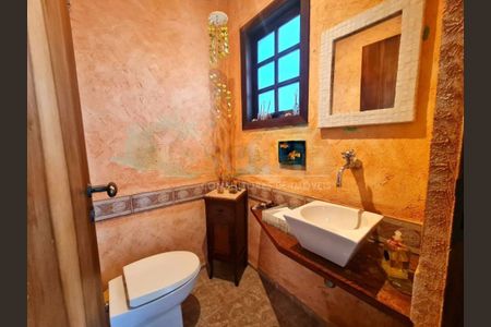 Casa à venda com 199m², 4 quartos e 3 vagas