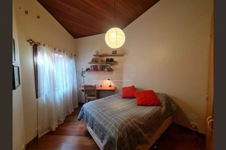 Casa à venda com 199m², 4 quartos e 3 vagas