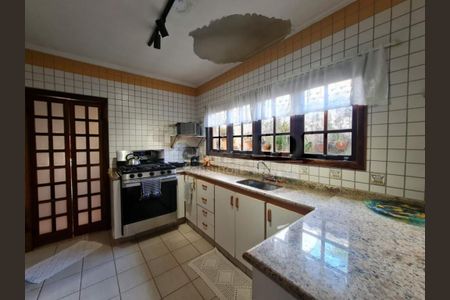 Casa à venda com 199m², 4 quartos e 3 vagas