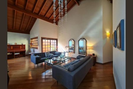Casa à venda com 4 quartos, 199m² em Chácara Meyer, São Paulo